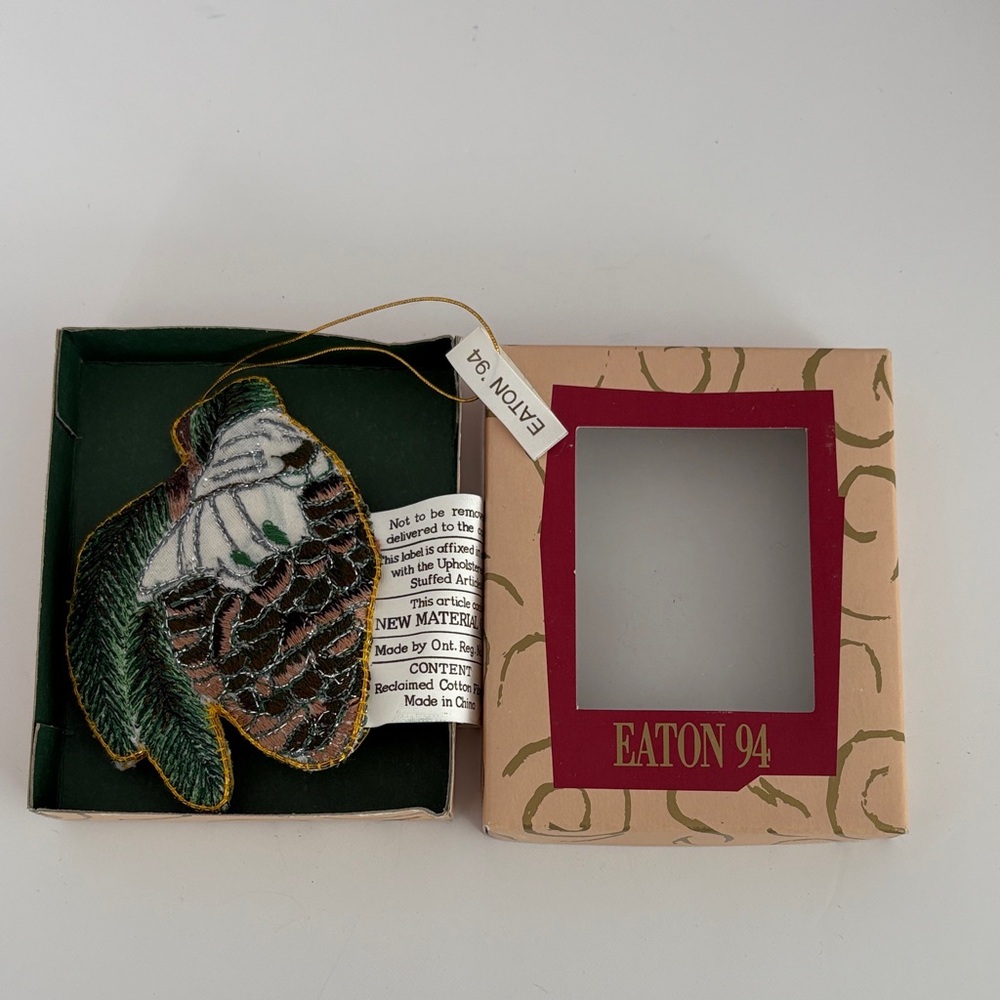 VTG Eaton 1994 embroidered pinecone ornament SET of three in original boxes